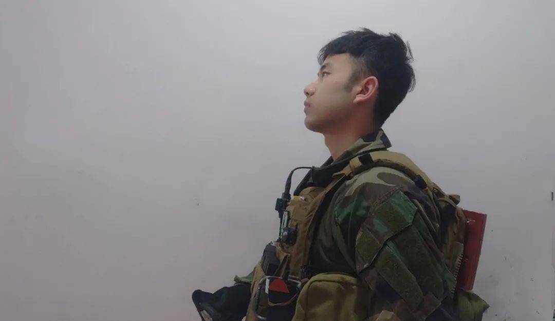 
自由兵军事喜好者协会纳新‘火狐电竞官方网站’(图8)