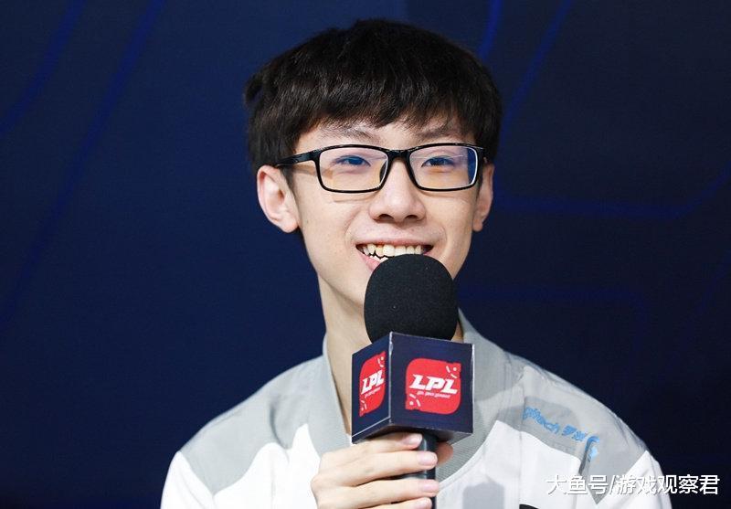 真的受够了!香港市民躲去深圳透口气_火狐电竞官方网站(图2) 火狐电竞官网